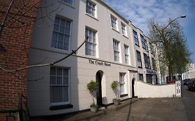 Bed And Breakfast The Coach House  4*